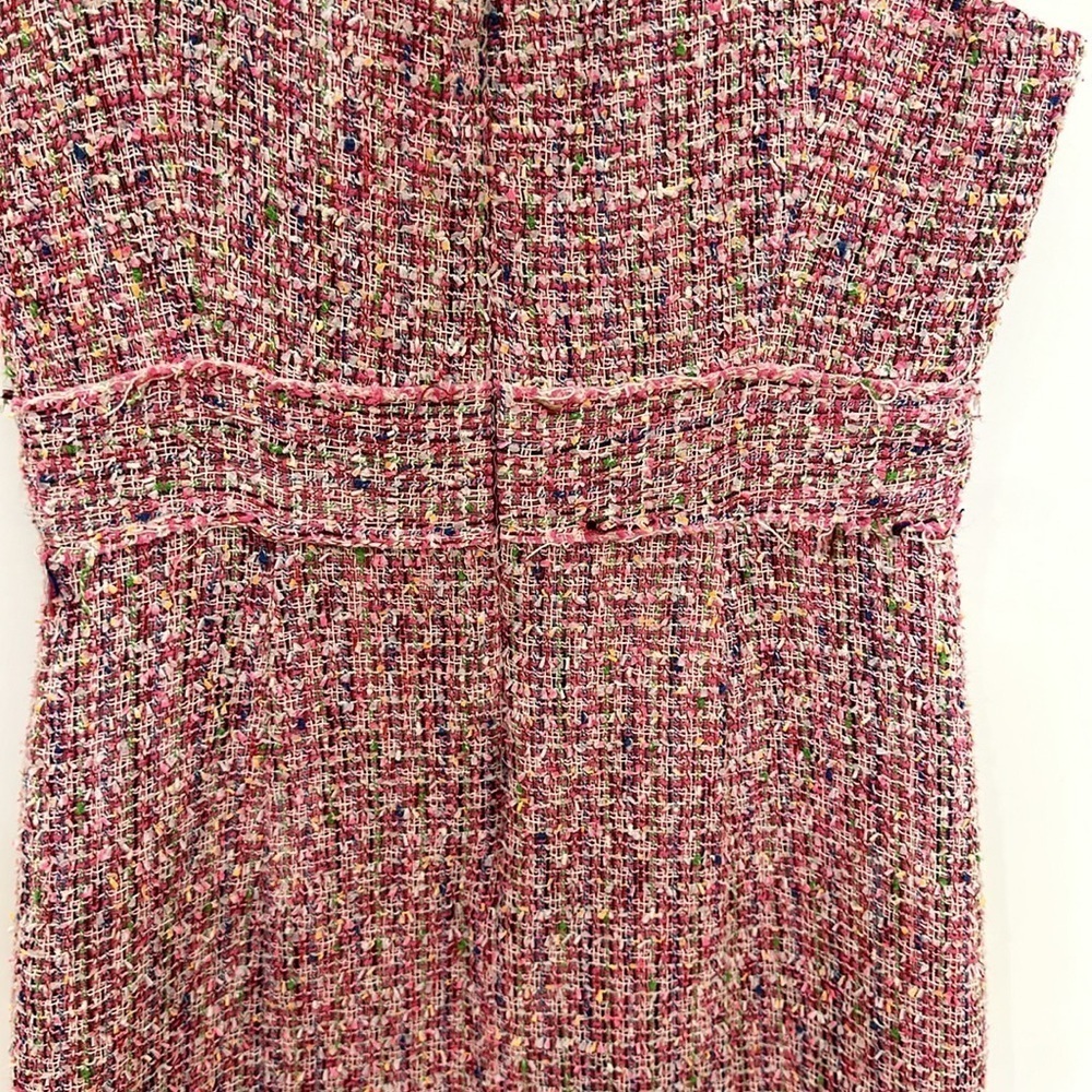 Milly Gabby Tweed Fringe Sleeveless Dress Size 6 Pink
8138 - Picture 8 of 9